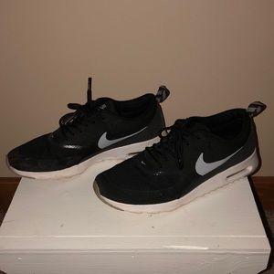 Nike Air Max Thea! FINAL PRICE!